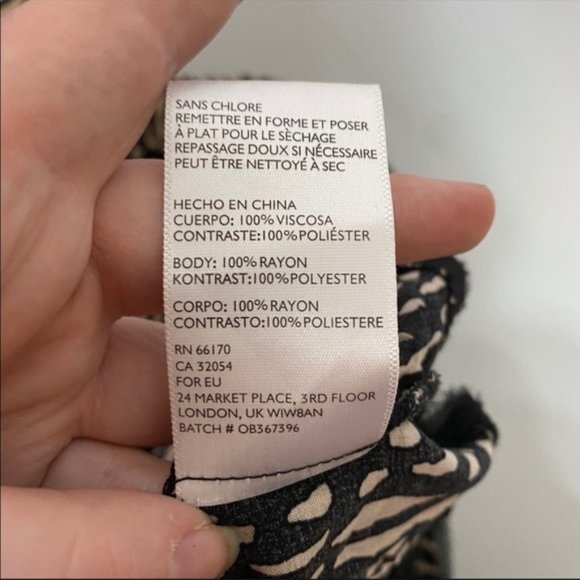 ๐4 for $20๐ UO Silence +Noise The witchy TShirt Dress size XS - Picture 7 of 10